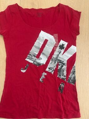 DKNY Red Short Sleeve Logo Tee with Silver Graphic
